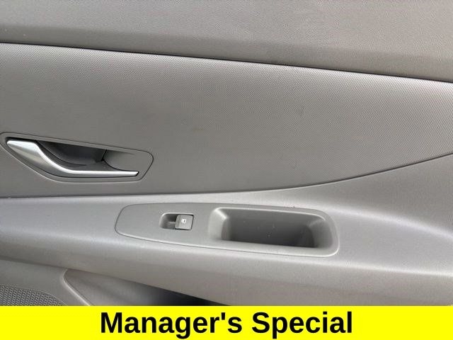 Hyundai Elantra SEL 2023