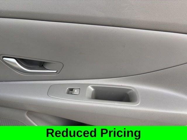 Hyundai Elantra SEL 2023