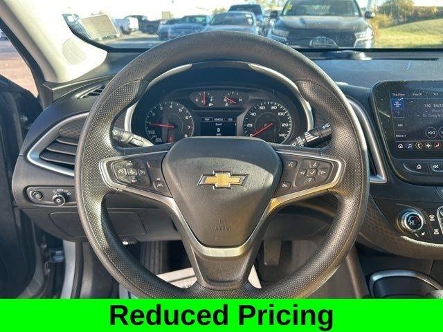 Chevrolet Malibu  2023