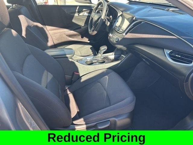 Chevrolet Malibu  2023