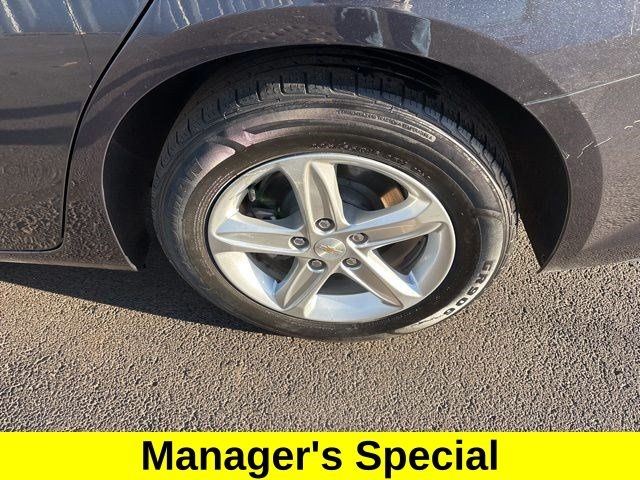 Chevrolet Malibu  2023