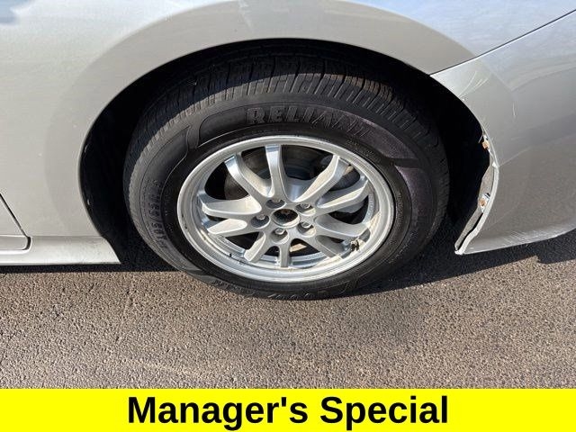 Toyota Prius Two 2016