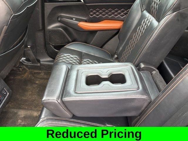 Mitsubishi Outlander SEL 4WD 2022