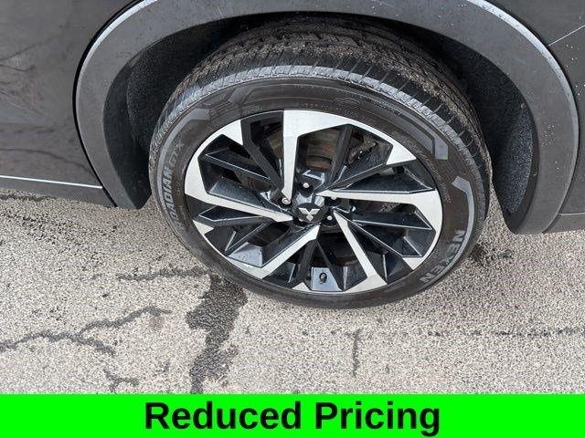 Mitsubishi Outlander SEL 4WD 2022