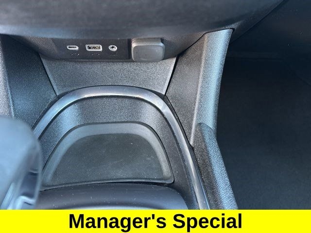 Chevrolet Malibu  2023