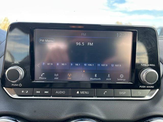 Nissan Sentra S 2024