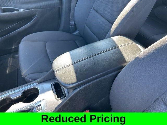 Chevrolet Malibu  2023