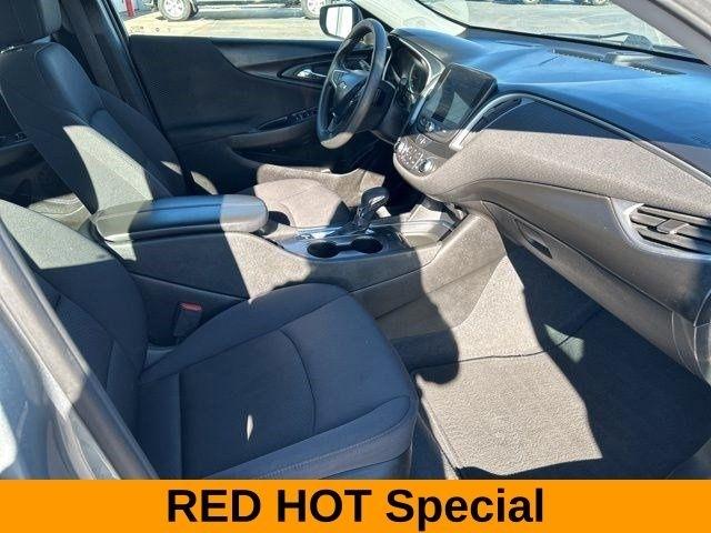 Chevrolet Malibu  2023