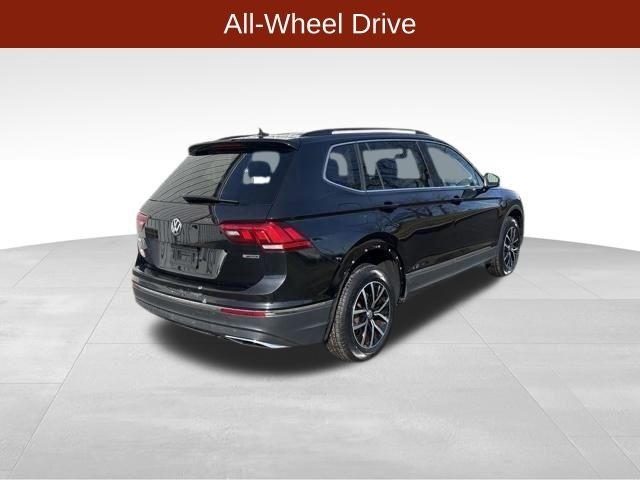 Volkswagen Tiguan  2021