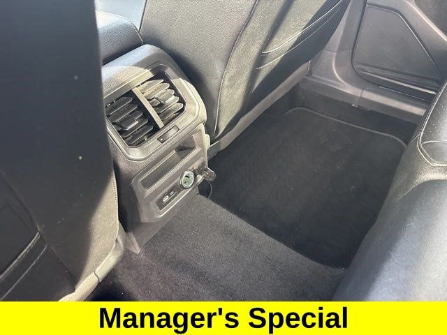 Volkswagen Tiguan  2021