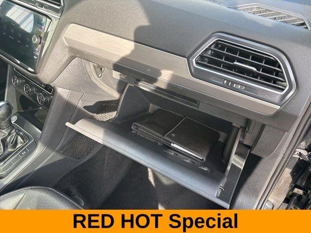 Volkswagen Tiguan  2021