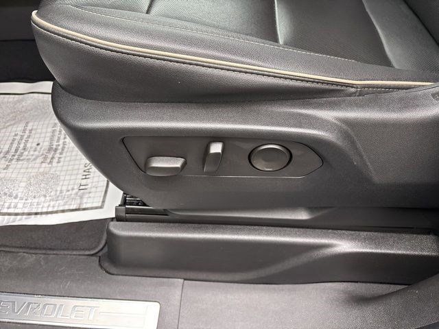 Chevrolet Suburban Premier 2023