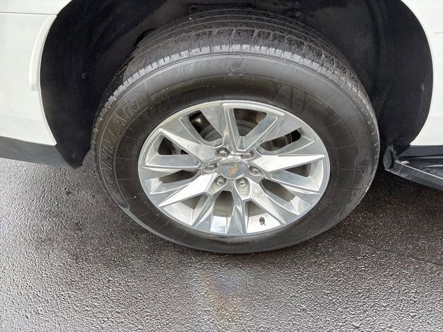 Chevrolet Suburban Premier 2023