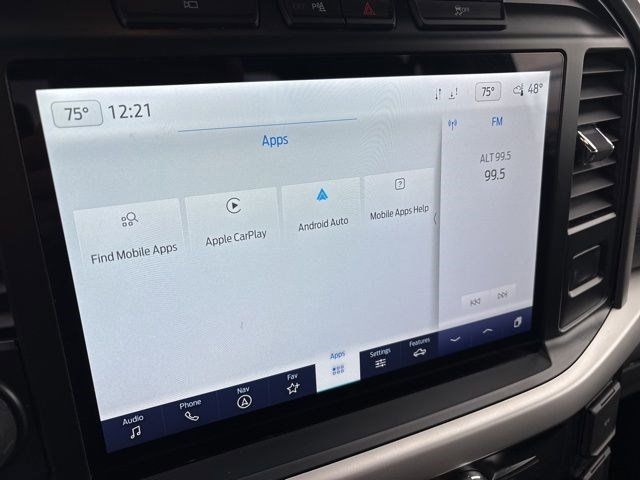 Ford F-150 XLT SuperCrew 4WD 2023