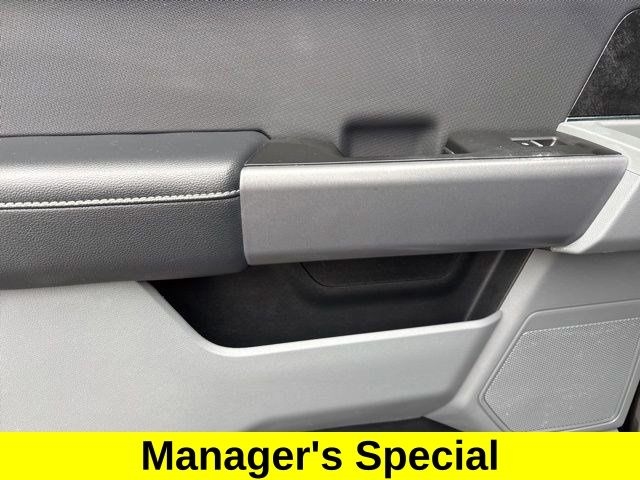 Ford F-150 XLT SuperCrew 4WD 2023