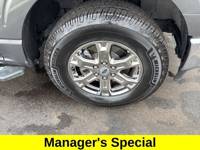 Ford F-150 XLT SuperCrew 4WD 2023