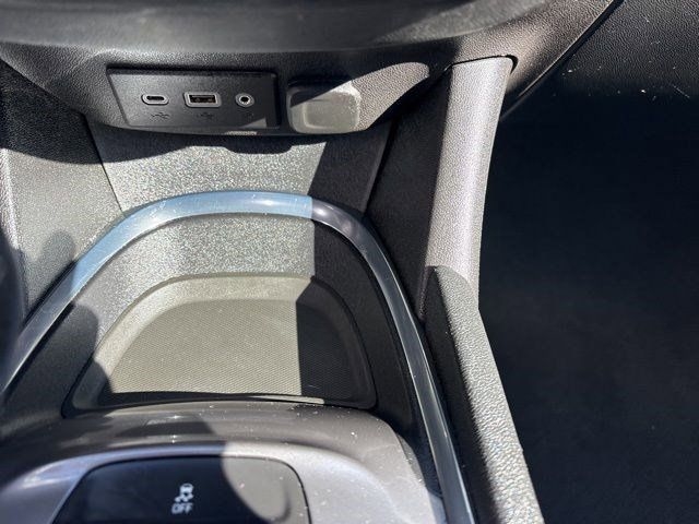 Chevrolet Malibu  2023