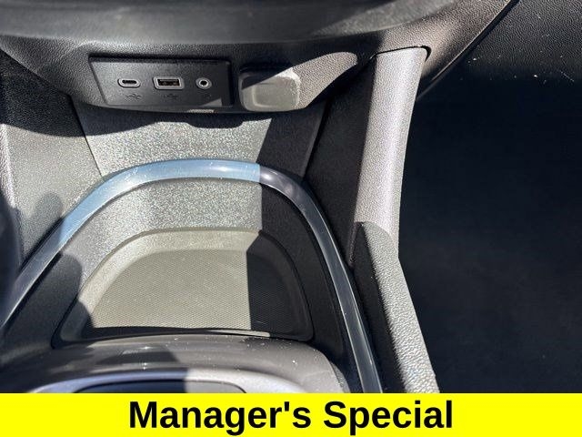 Chevrolet Malibu  2023