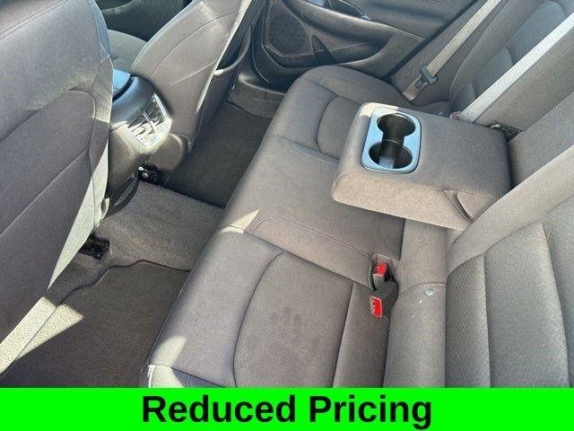 Chevrolet Malibu  2023