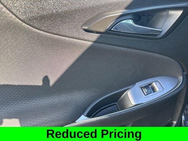 Chevrolet Malibu  2023