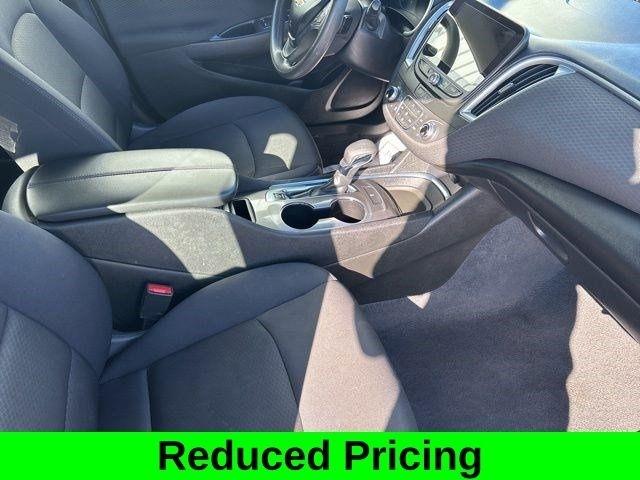 Chevrolet Malibu  2023