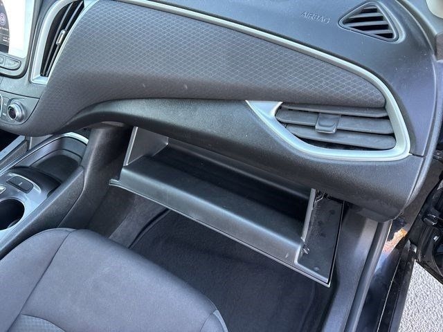 Chevrolet Malibu  2023