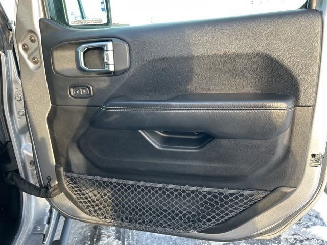 Jeep Wrangler Unlimited Sahara 4WD 2018