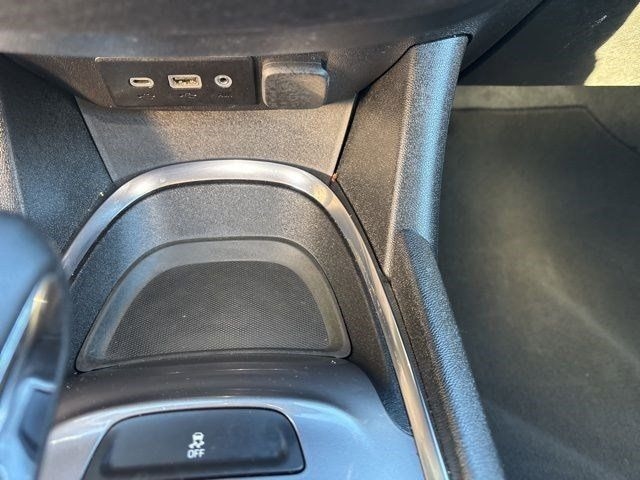 Chevrolet Malibu  2023