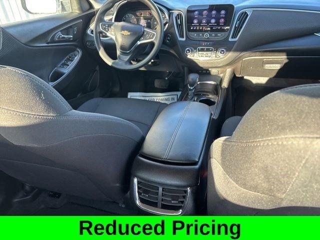 Chevrolet Malibu  2023