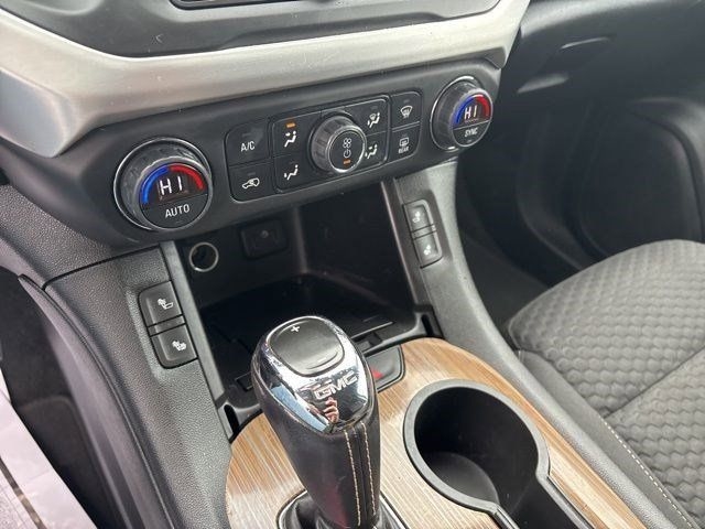 GMC Acadia SLE-2 AWD 2019