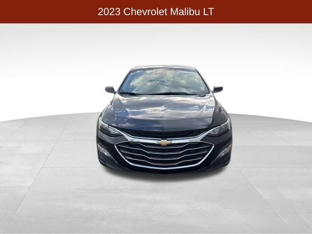 Chevrolet Malibu  2023