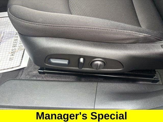 Chevrolet Malibu  2023