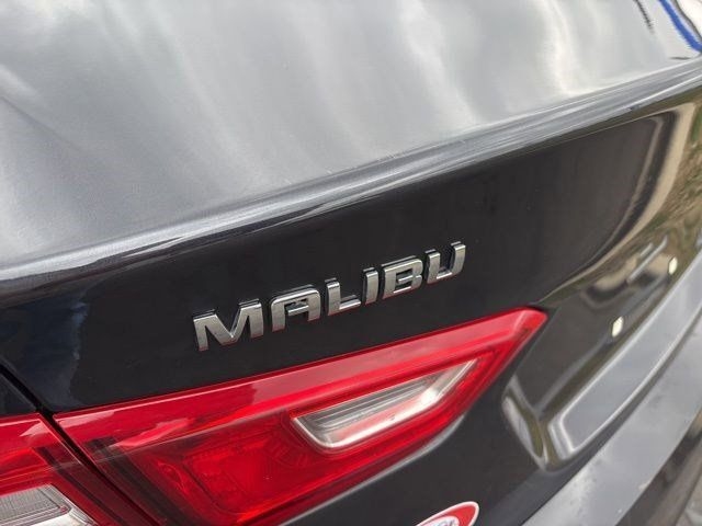 Chevrolet Malibu  2023