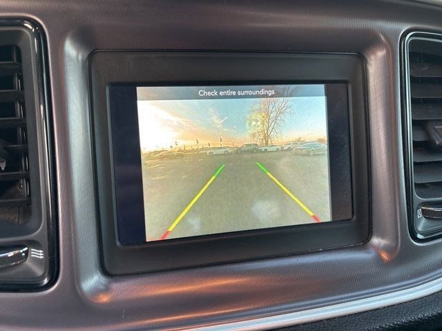 Dodge Challenger SXT 2021