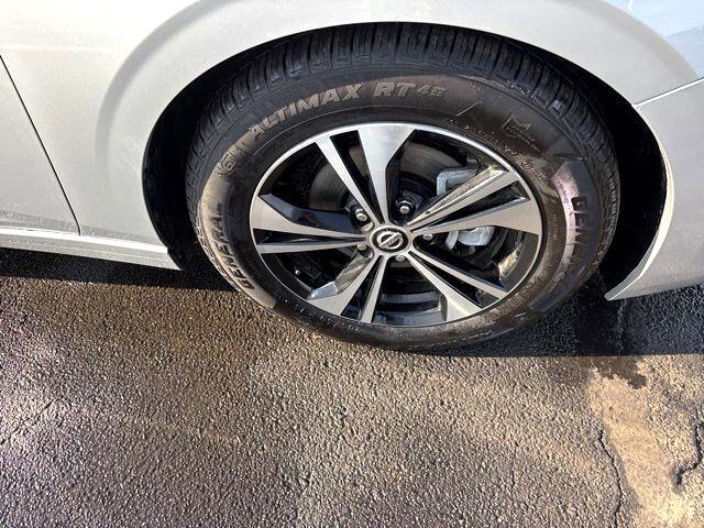 Nissan Sentra SV 2023