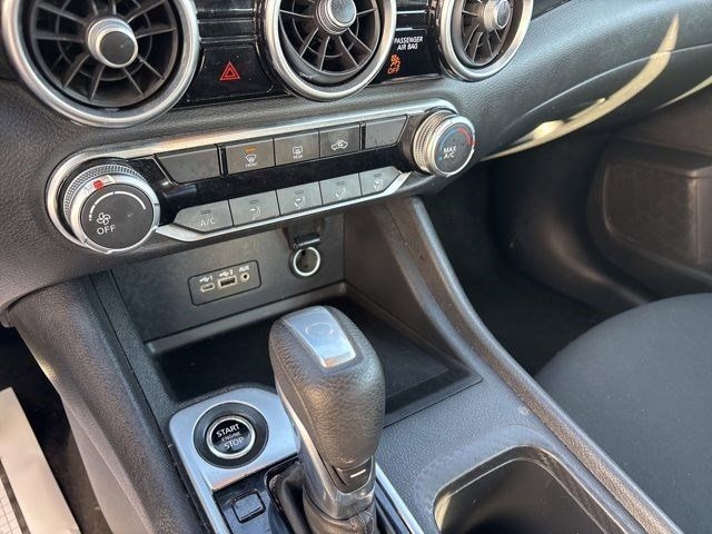 Nissan Sentra SV 2023