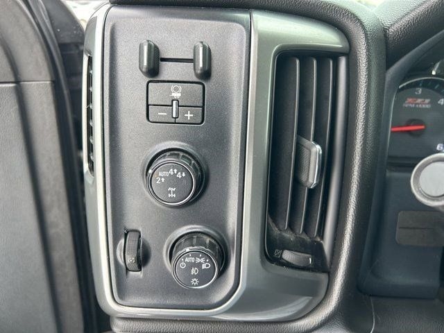 Chevrolet Silverado 1500  2018