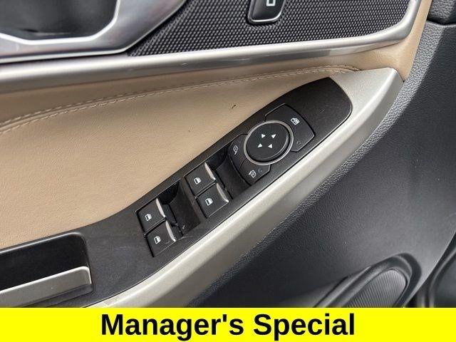 Ford Explorer XLT 4WD 2022