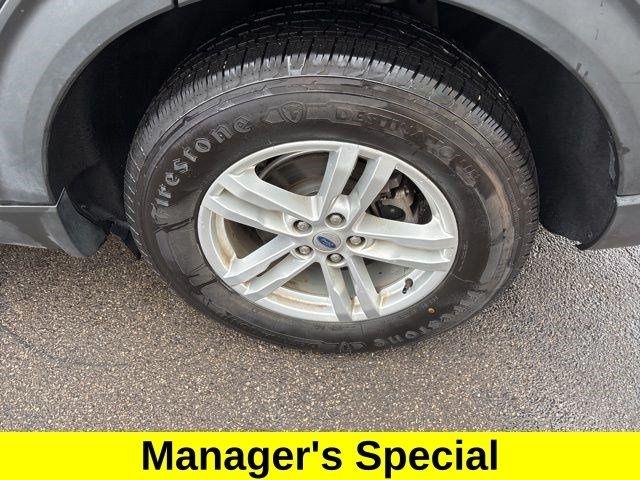 Ford Explorer XLT 4WD 2022