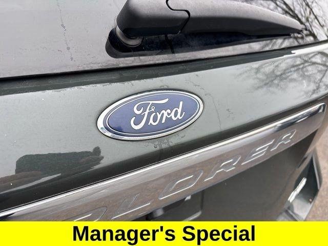 Ford Explorer XLT 4WD 2022