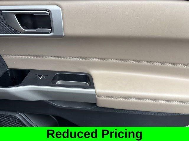 Ford Explorer XLT 4WD 2022