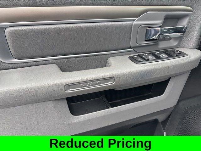 RAM 1500 SLT Crew Cab 4WD 2017