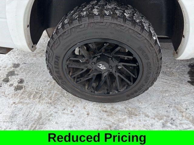 RAM 1500 SLT Crew Cab 4WD 2017