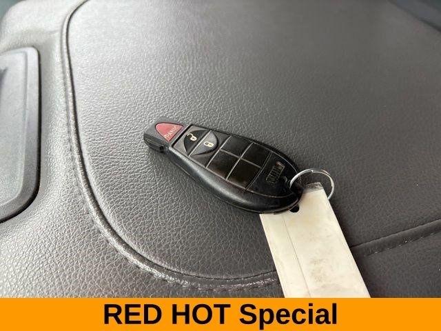 RAM 1500 SLT Crew Cab 4WD 2017