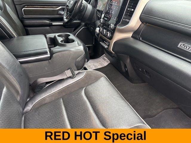 RAM 1500 Laramie Crew Cab 4WD 2020