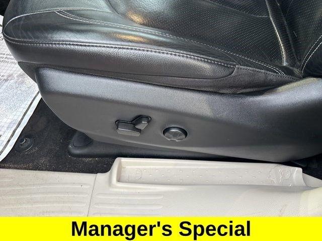 Chrysler Pacifica Hybrid Touring L 2022