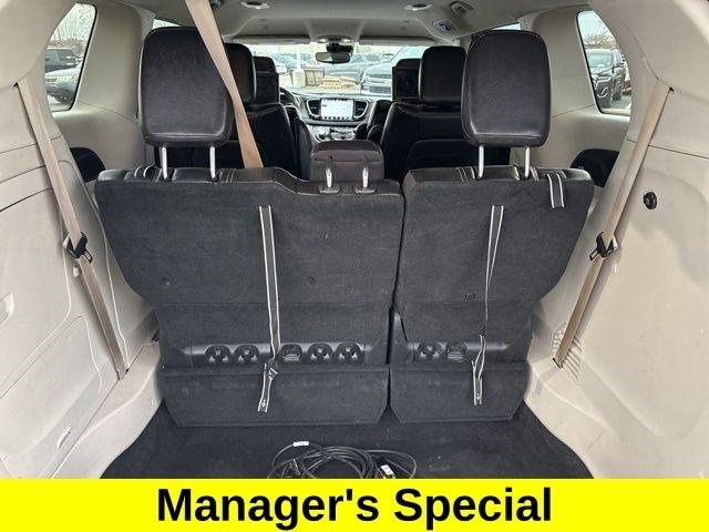 Chrysler Pacifica Hybrid Touring L 2022