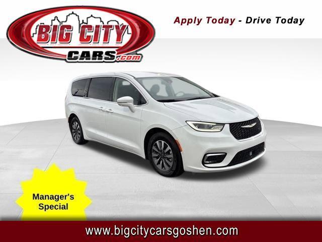 Chrysler Pacifica Hybrid Touring L 2022