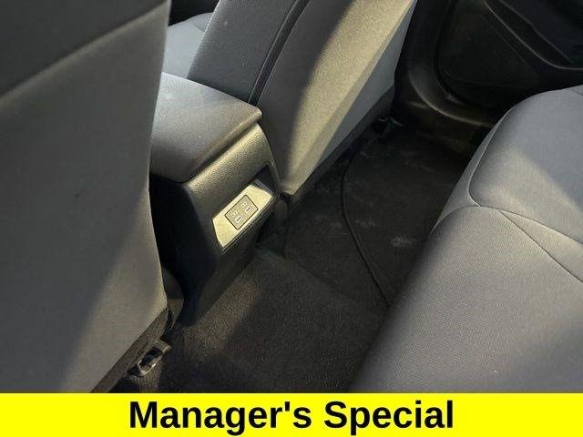 Toyota Corolla LE 2023