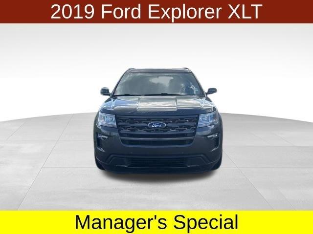 Ford Explorer XLT 2019